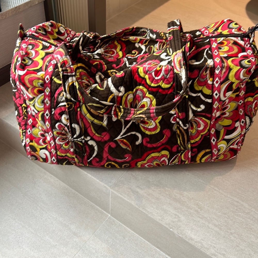 Vera Bradley duffle bag large